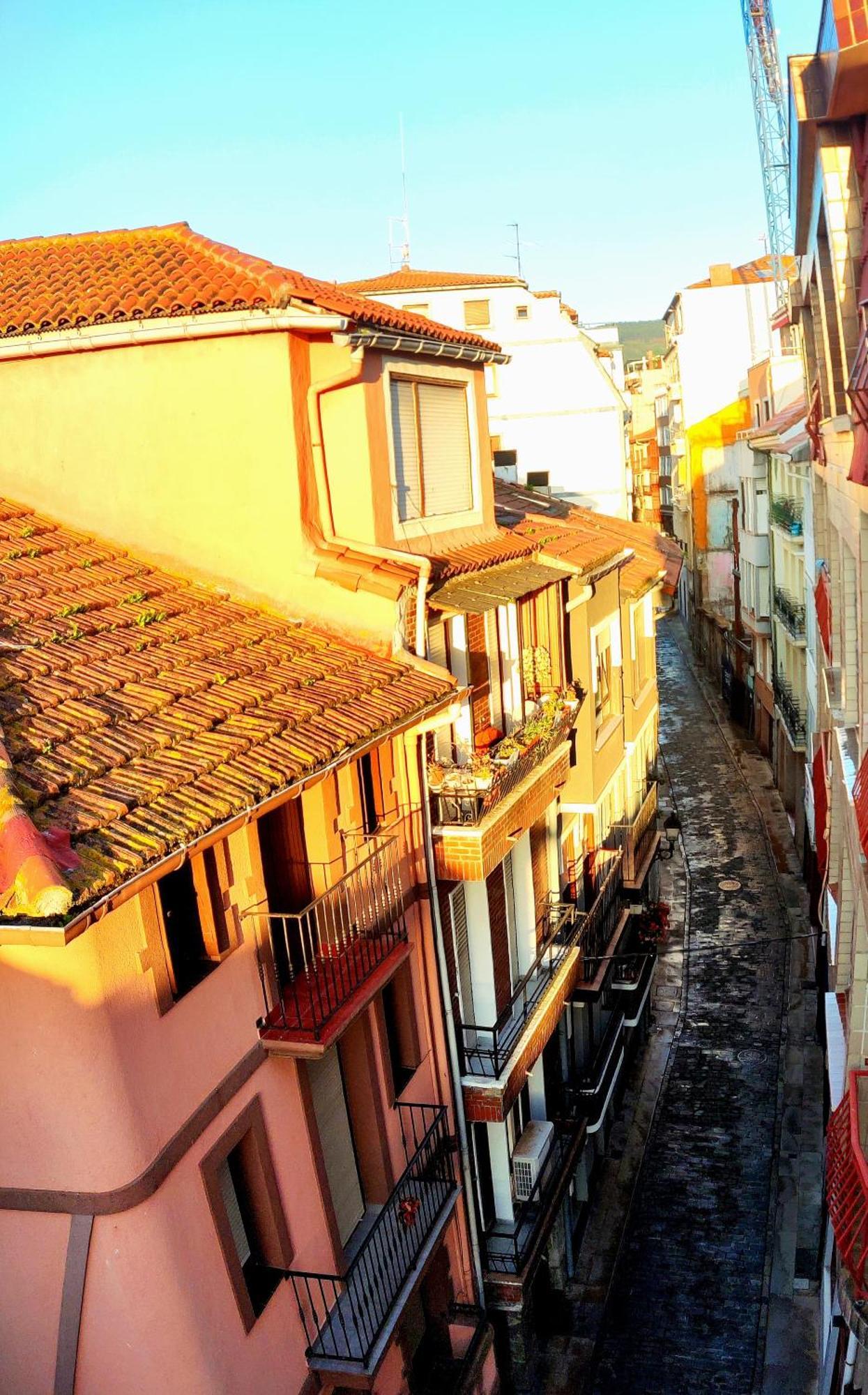 Apartamento Con Encanto En El Puerto De Bermeo Exterior photo